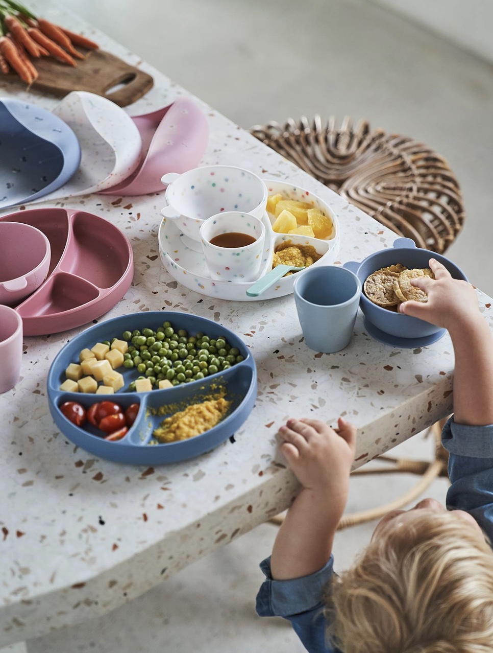 https://kids-avenue.com.ua/pages/gallery/5098/Знімок екрана 2023-05-18 о 15.46.21.jpg